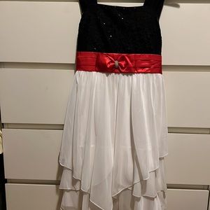 My Michelle beautiful girls dress black red and white size 16 Christmas dress